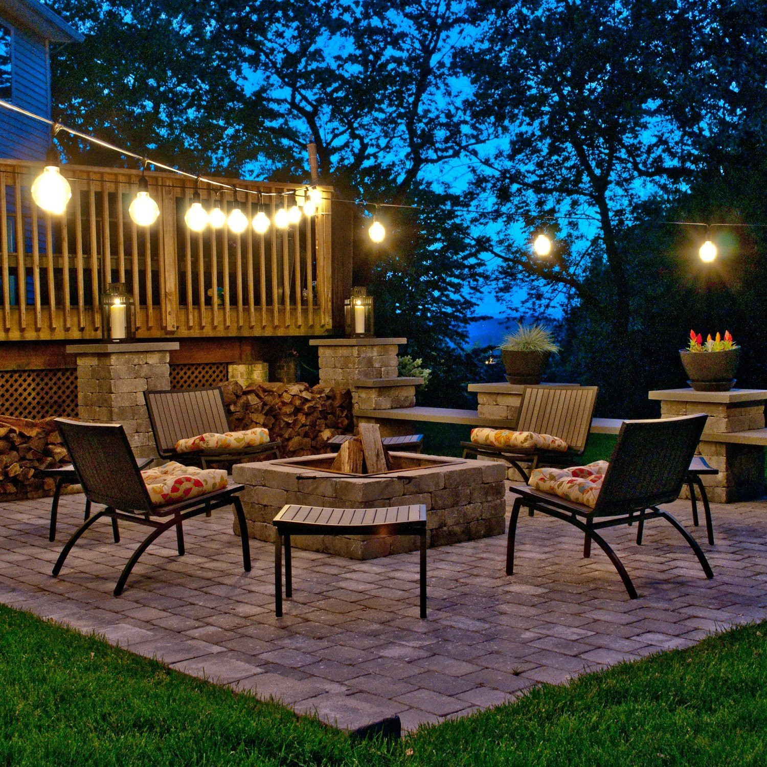 Outdoor Landscape Lighting Ideas
 Top Outdoor String Lights for the Holidays Teak Patio