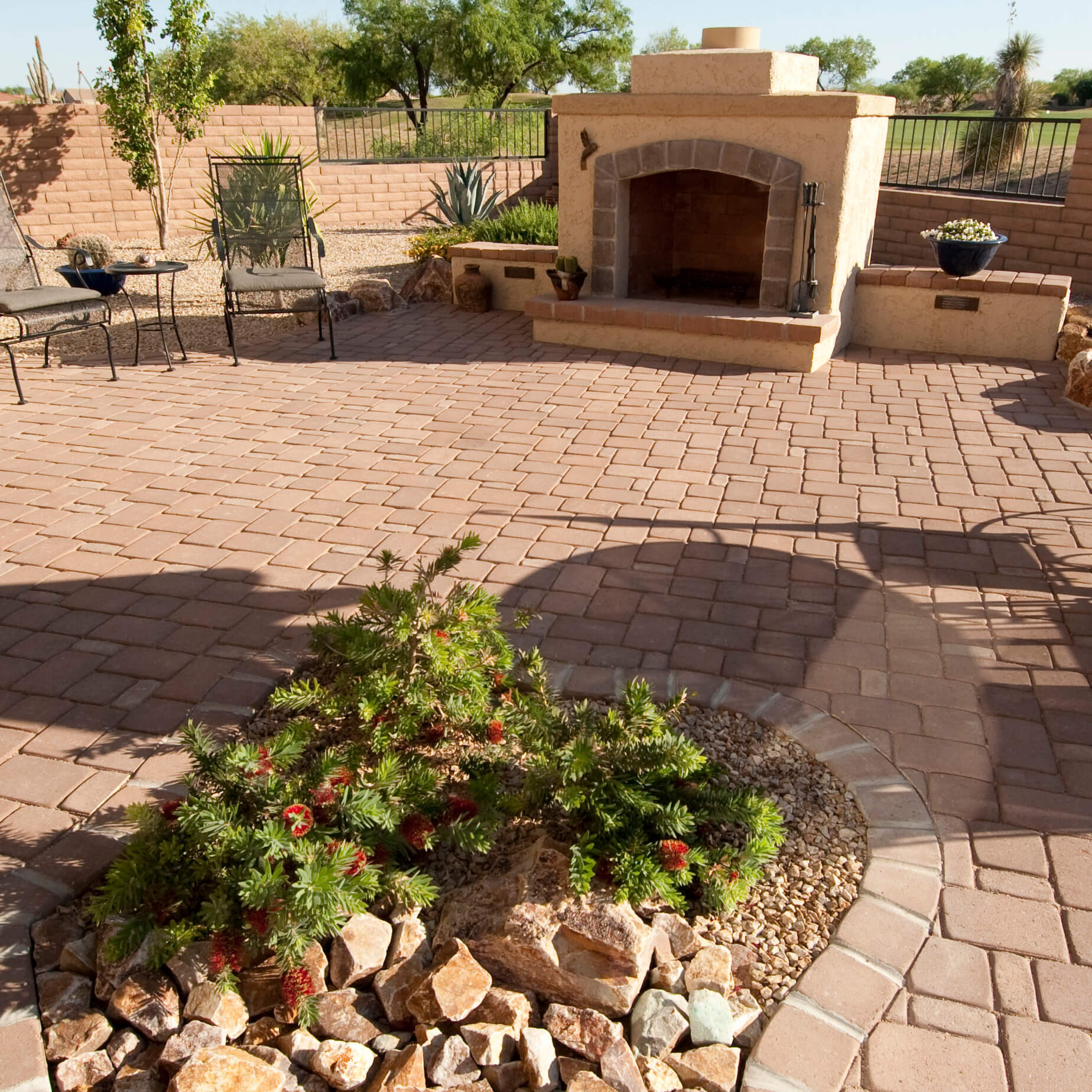 Outdoor Landscape Low Maintenance
 Low Maintenance Landscape Ideas for Rental Properties