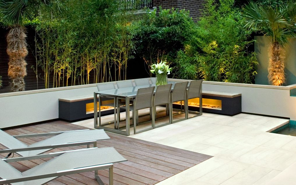 Outdoor Landscape Seating
 Modern outdoor seating