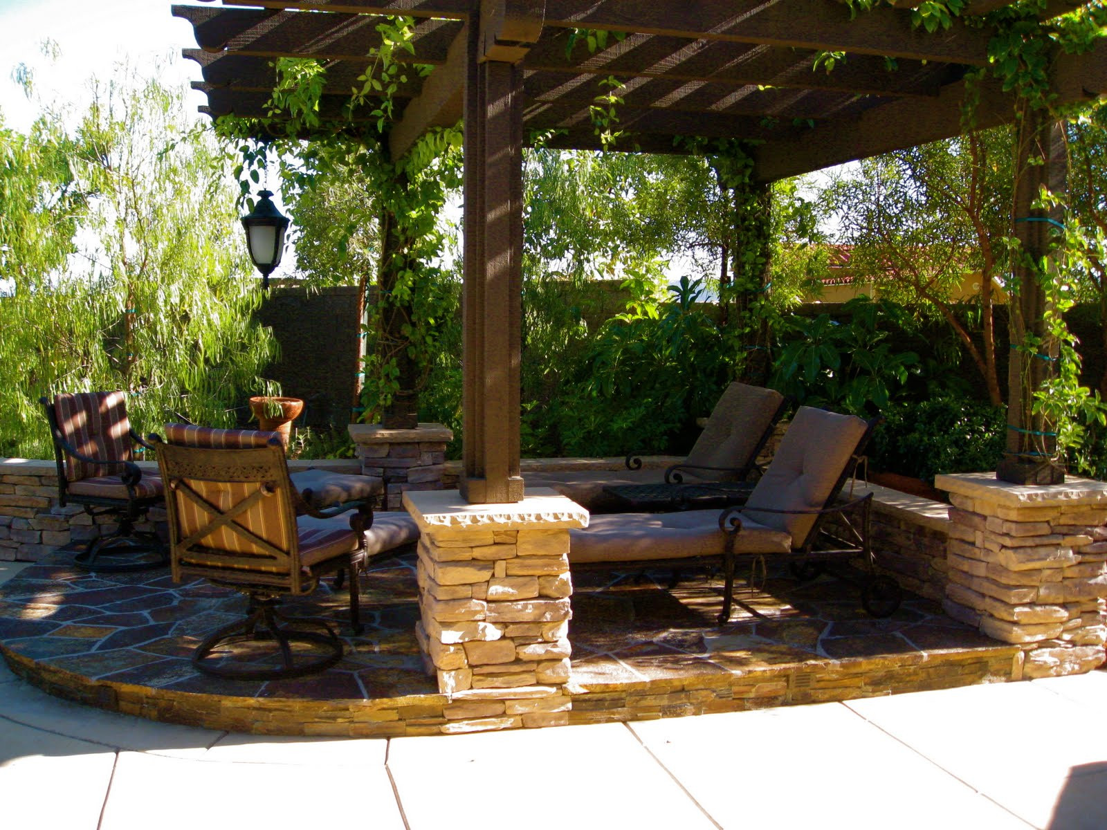 Outdoor Landscape Sitting The Green Garden Lady’s Gardens