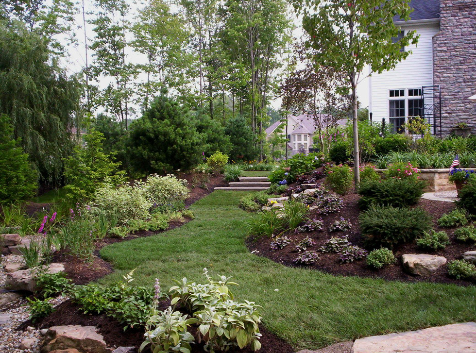 Outdoor Landscape Trees
 Outdoor Plants & Planting in VT Vermont