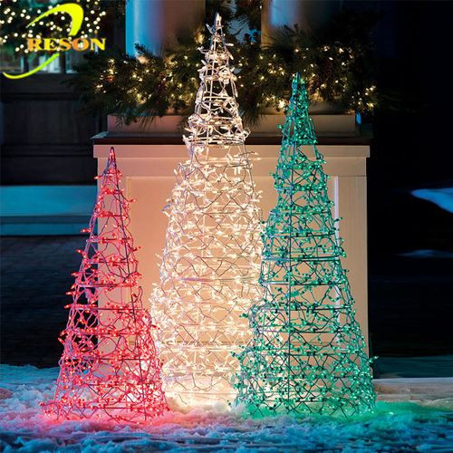 Outdoor Metal Christmas Trees
 China Christmas Light Outdoor Green Metal Lighted