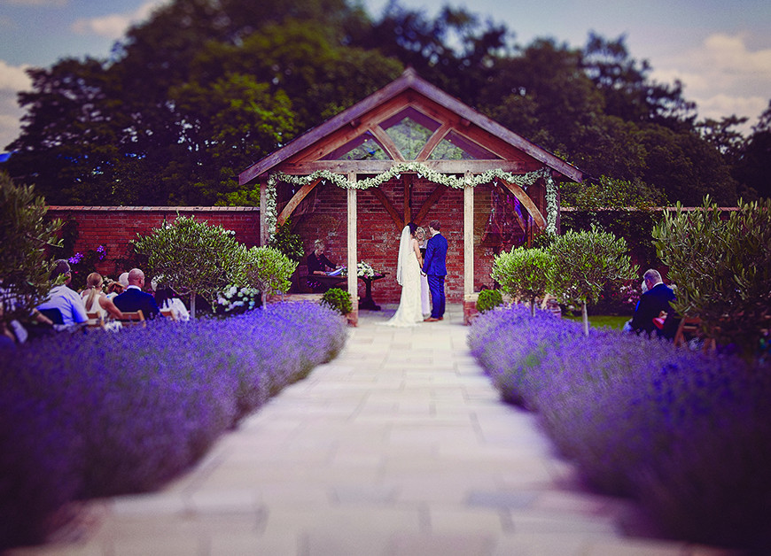 Outdoor Wedding Venues
 8 Beautiful Outdoor Wedding Venues In The South West