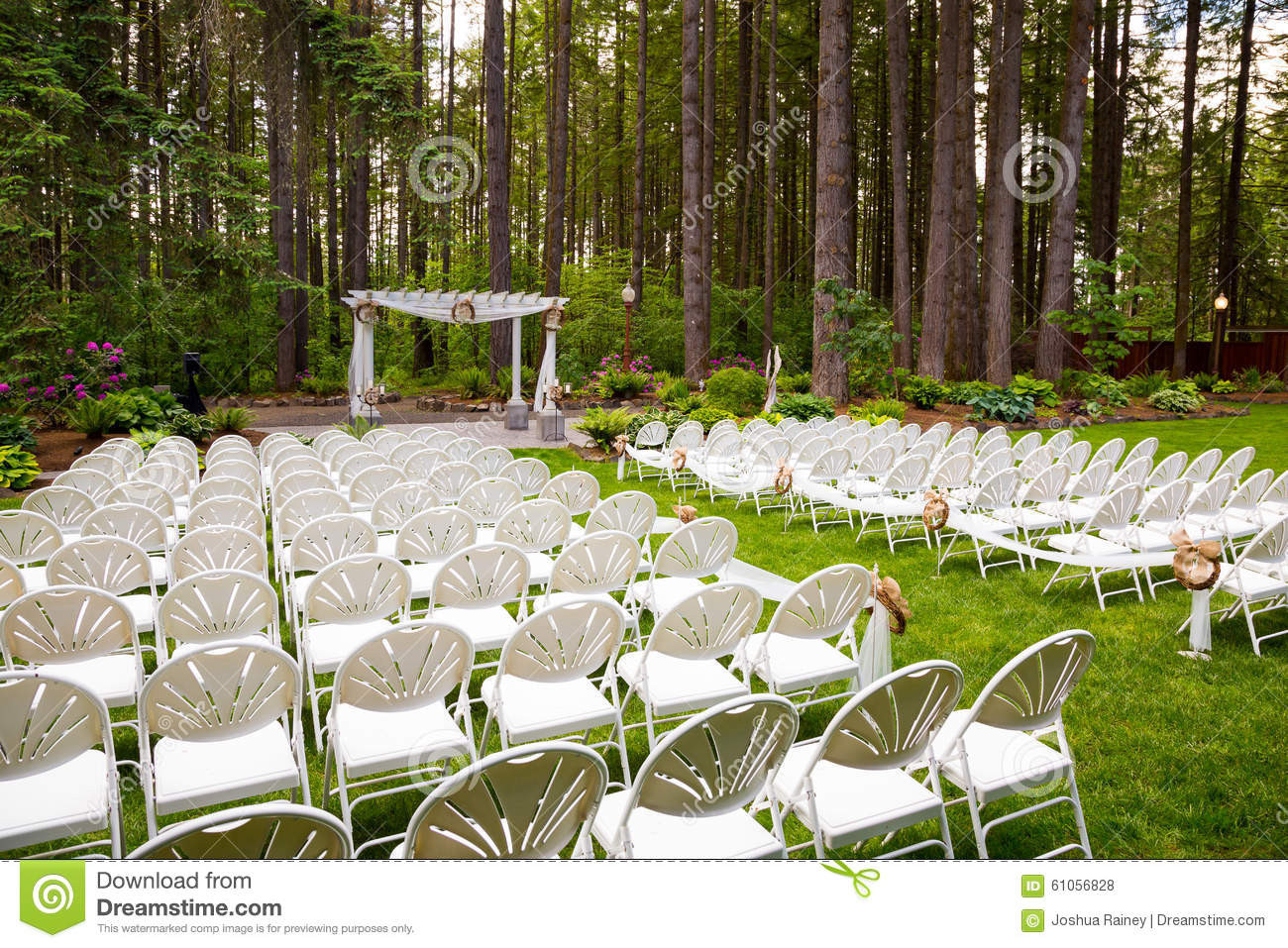 Outdoor Wedding Venues Oregon
 Outdoor Natural Wedding Venue In Oregon Stock