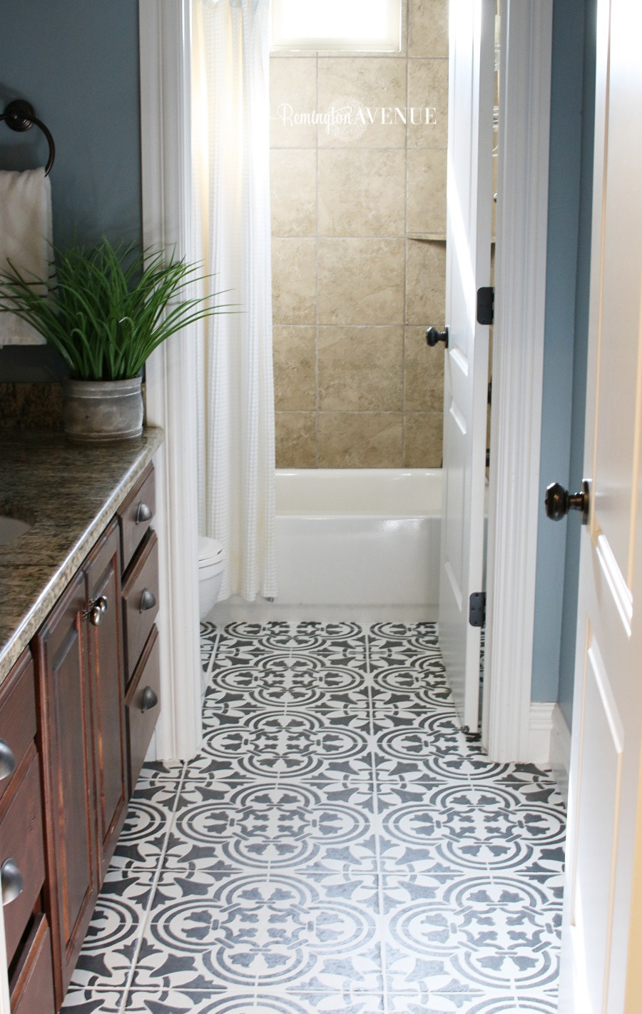 Paint Bathroom Floor Tile
 DIY Solutions To Your Flooring Problems