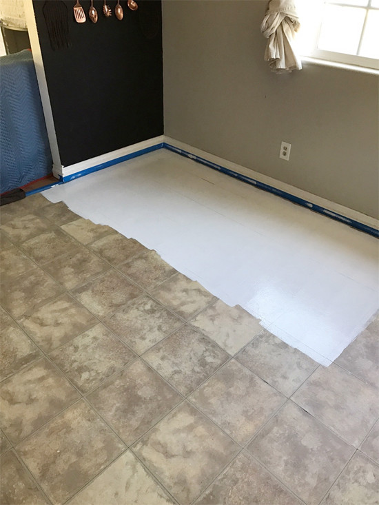 Painted Kitchen Tile Floor
 Jazz Up An Old Kitchen Floor With A Tile Stencil