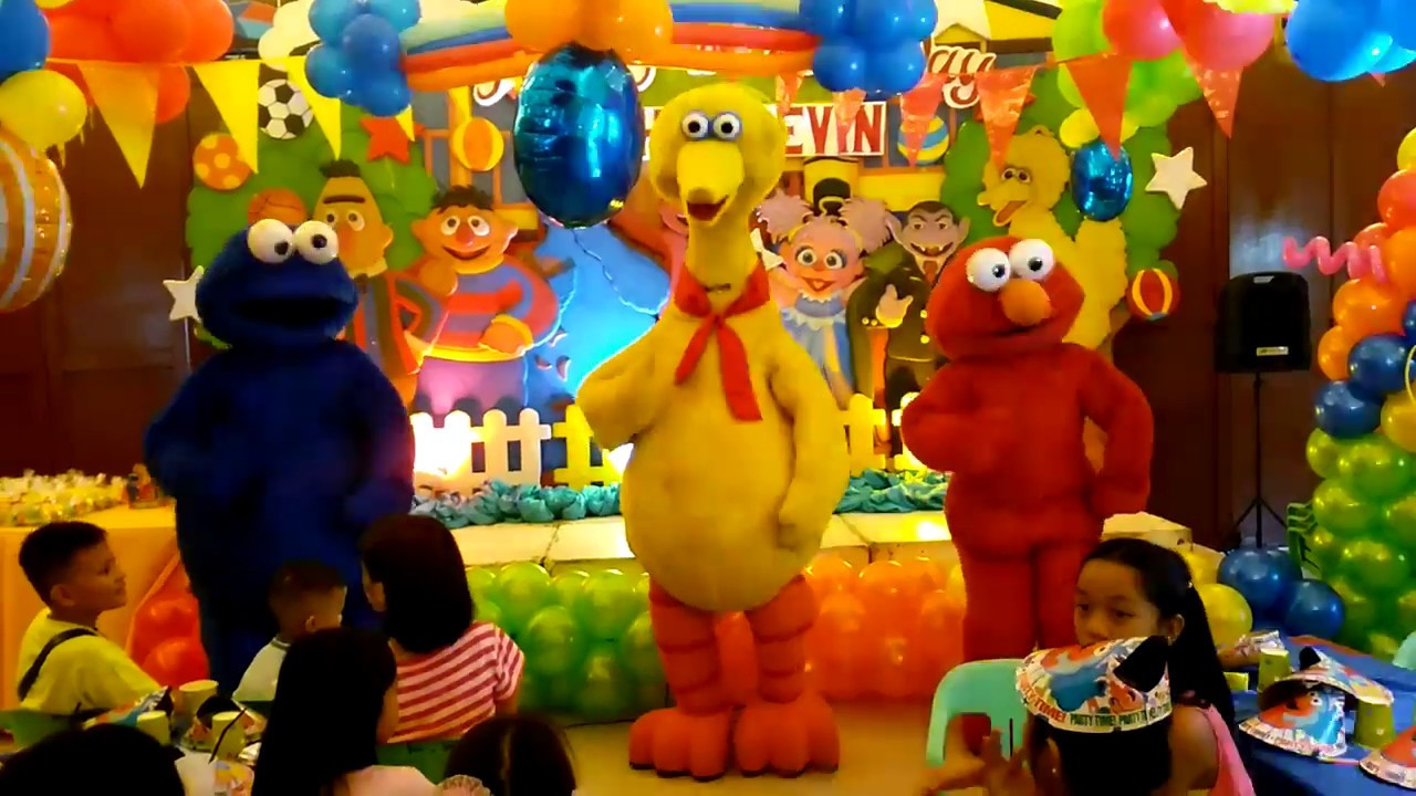 Party Characters For Kids Com Reviews
 Sesame street big bird elmo cookie monster birthday party