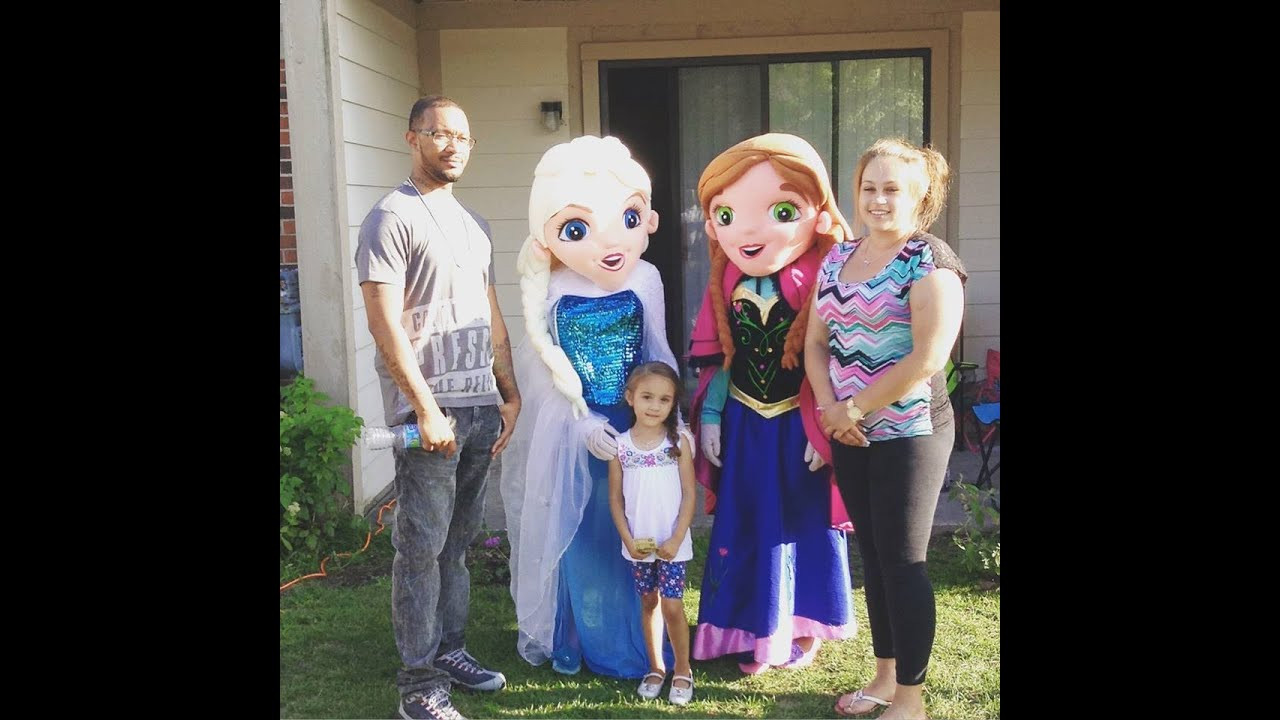 Party Characters For Kids Com Reviews
 Queen Elsa Olaf FROZEN Themed Party Indianapolis