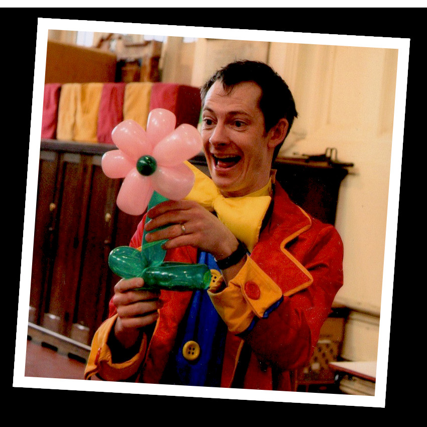 Party Entertainer For Kids
 Children’s Magicians and Kid’s Party Entertainers
