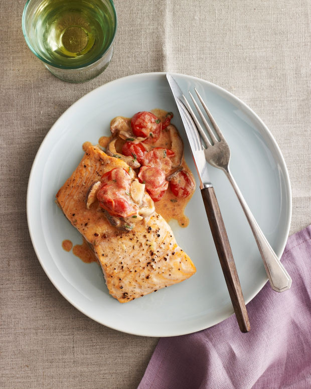 Passover Salmon Recipe
 Broiled Salmon in Mushroom and Tomato Cream Sauce Joy of