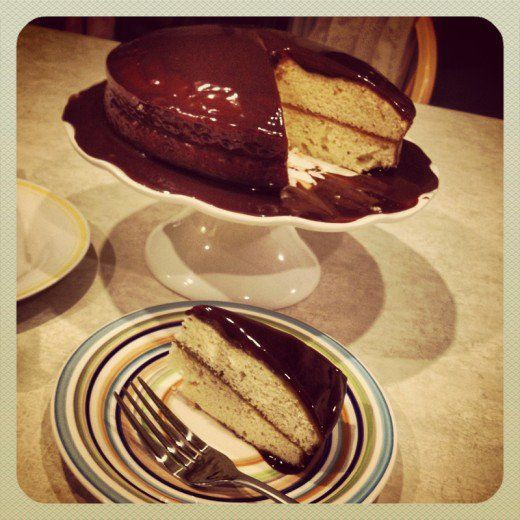 Paula Deen Yellow Cake With Chocolate Frosting
 Old Fashioned Coffee Cake with Chocolate Icing