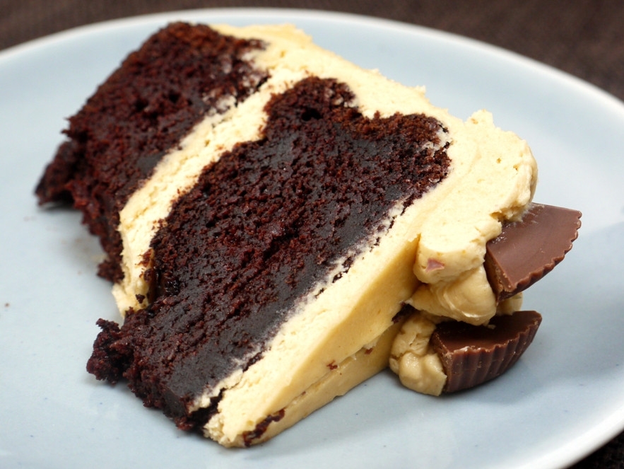 Peanut Butter Birthday Cake
 Chocolate Peanut Butter Birthday Cake thelittleloaf