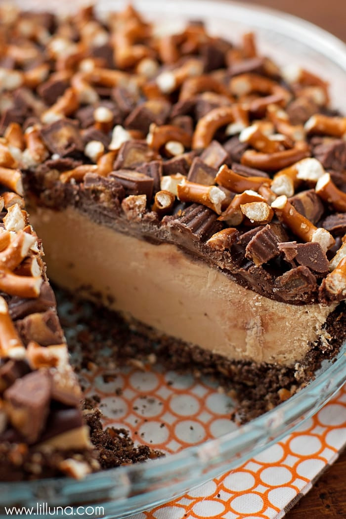 Peanut Butter Freezer Pie
 Frozen Peanut Butter Pretzel Pie Lil Luna