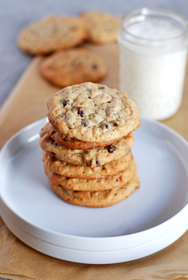 Peanut Butter Oatmeal Cookies No Shortening
 Honey Peanut Butter Oatmeal Drop Cookies with Chocolate