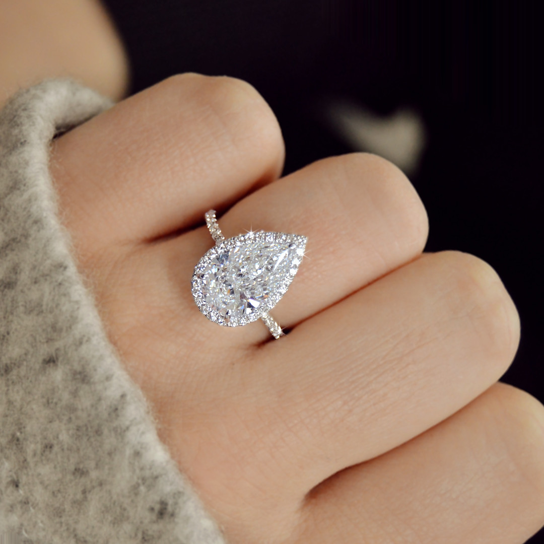 Pear Shaped Wedding Rings
 Pear Shape Diamonds – Ascot Diamonds