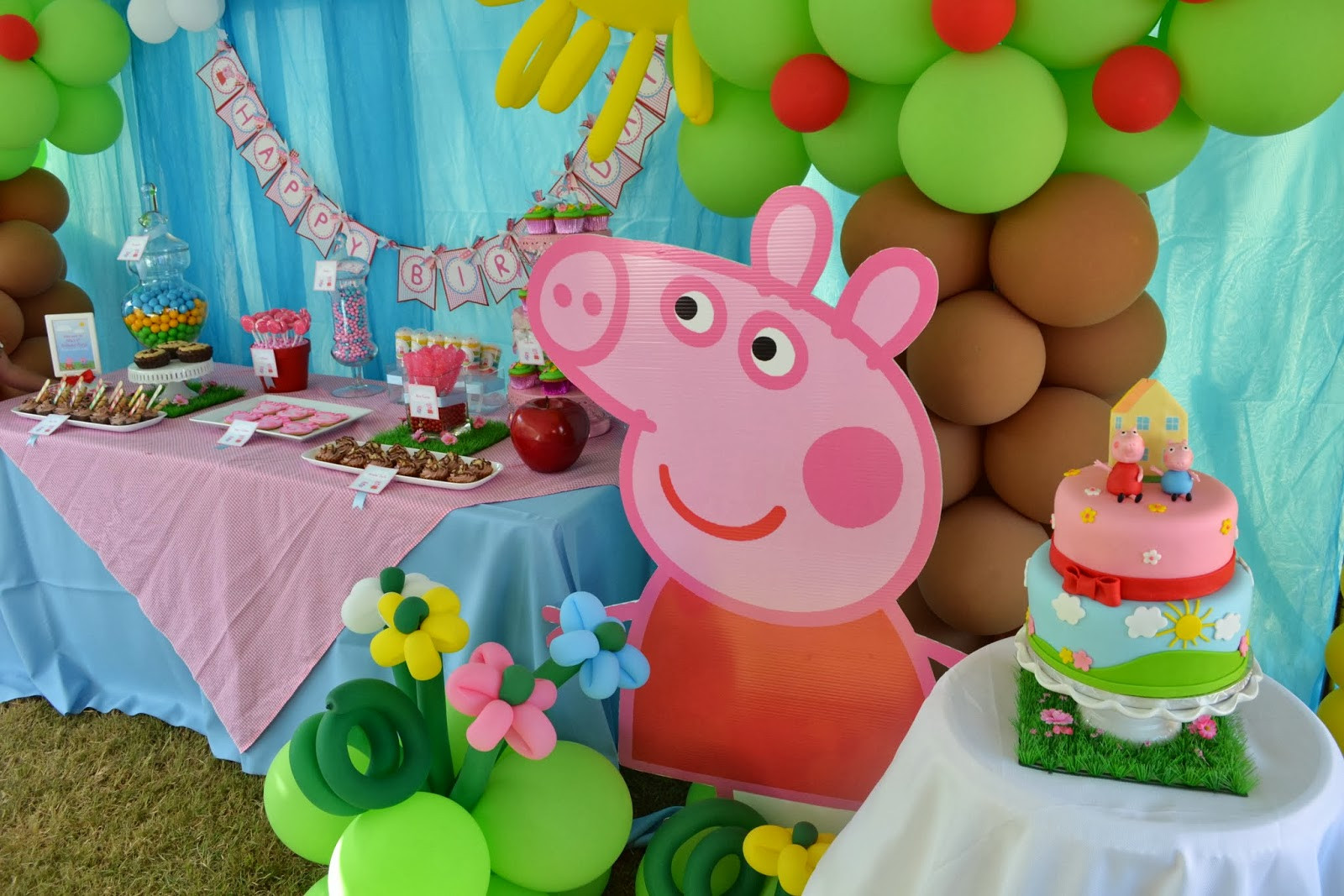 Peppa Pig Decorations Birthday
 Partylicious Events PR Peppa Pig Party