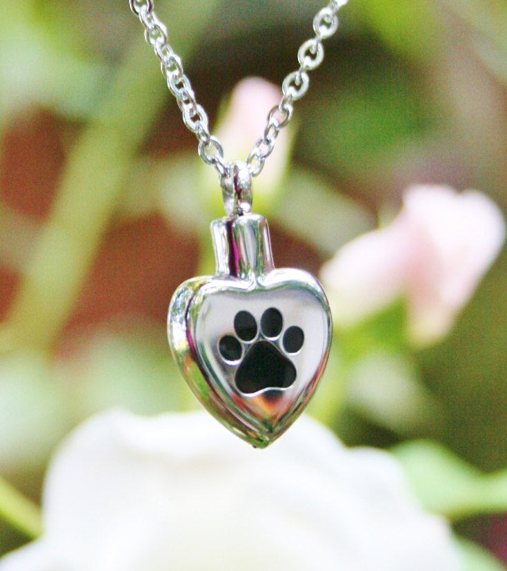 Pet Urn Necklace
 Pet Cremation Jewelry for Ashes Urn Necklace Ash Pendant Dog