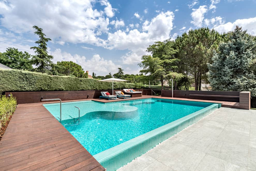 Pictures Of Backyard Pools
 20 Dazzling Private Swimming Pools That Will Embellish
