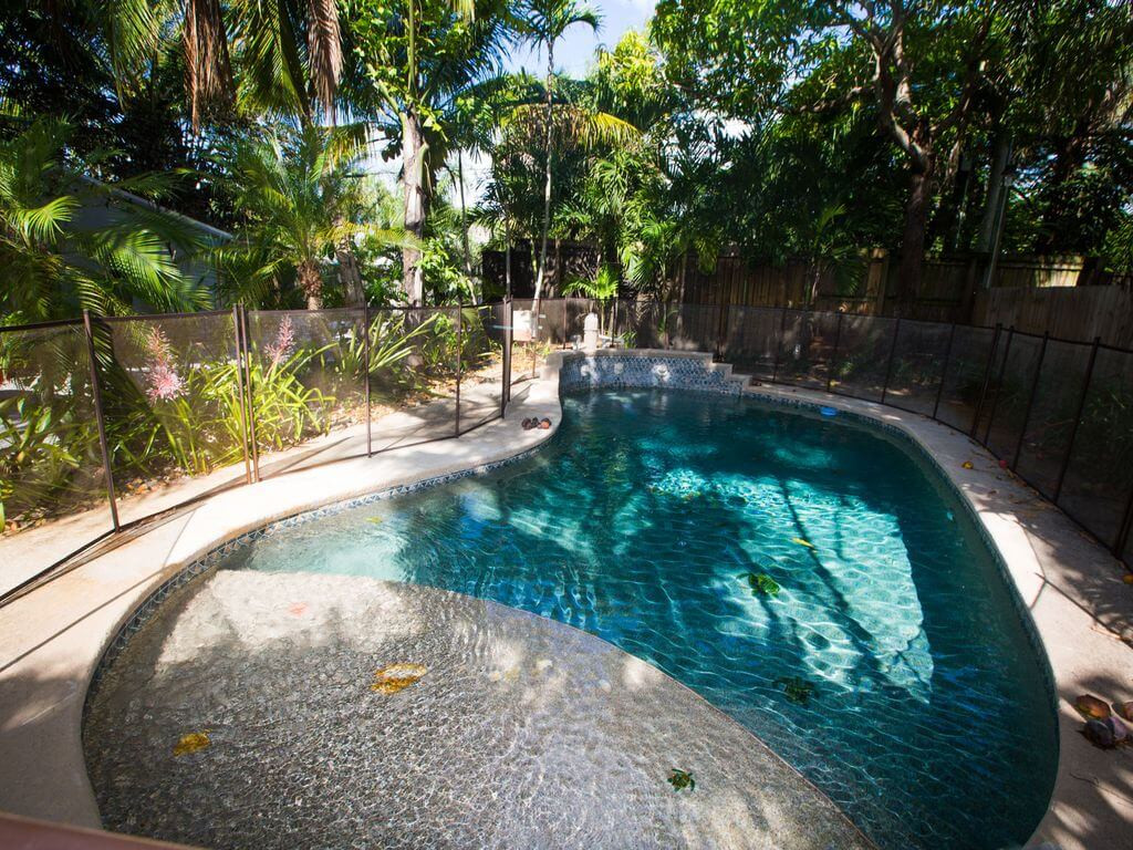 Pictures Of Backyard Pools
 Best Tropical Swimming Pool Ideas To Get Your Old Swimming