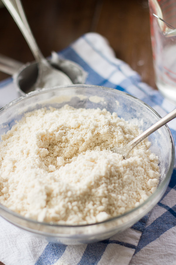 Pie Crust With Coconut Oil
 How to Make Coconut Oil Pie Crust