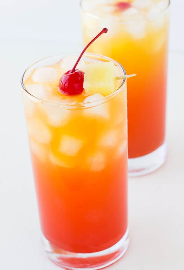 Pineapple Rum Drinks
 Easy Pineapple Rum Punch