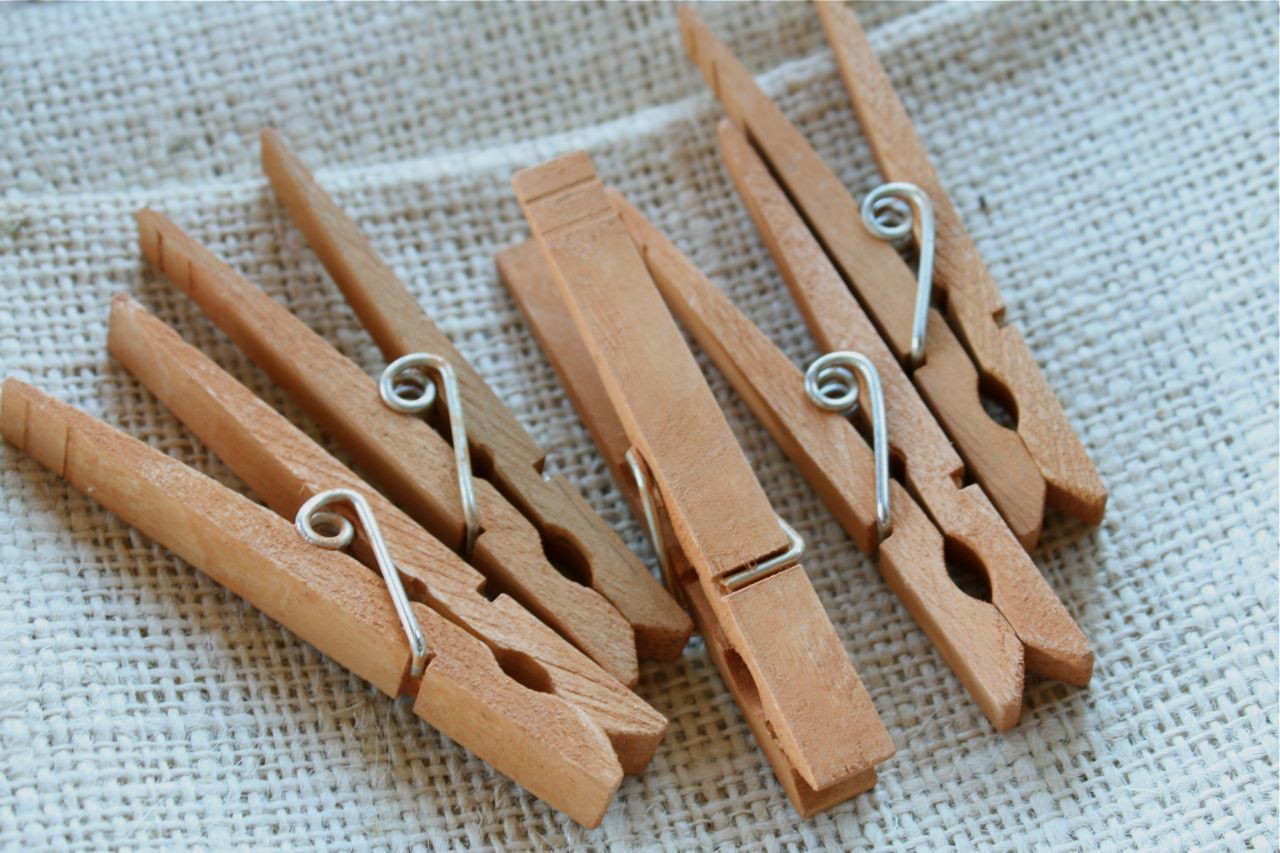 Pins Fashion
 Mish Mash Introducing Rustic Clothespins