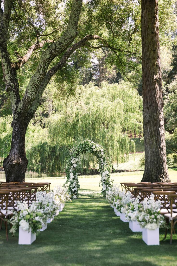 Pinterest Backyard Wedding
 3251 best Wedding Ceremony Ideas images on Pinterest