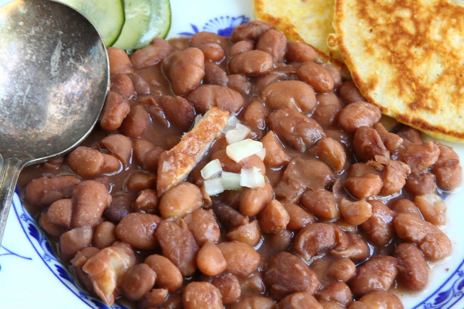 Pinto Beans And Cornbread
 ShowFood Chef Pinto Beans & Fried Corn Bread Southern