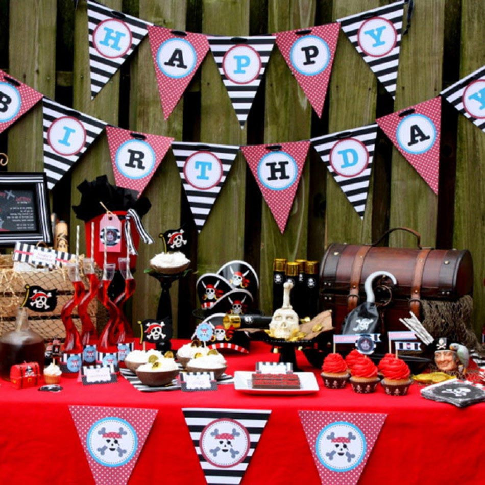 Pirate Theme Kids Party
 Make a Gorgeous Pirate Party Favors for Your Child