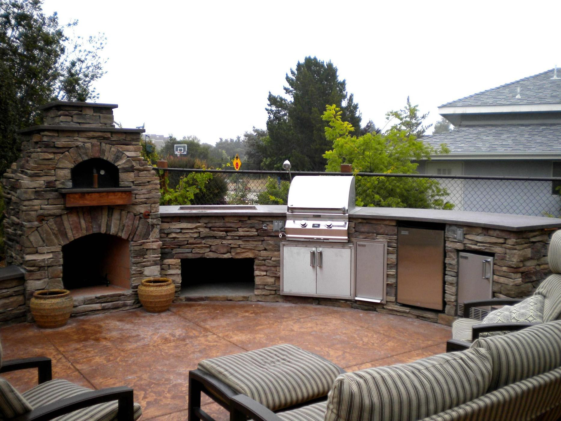 Pizza Oven Backyard
 Help customers pondering outdoor kitchens stand out