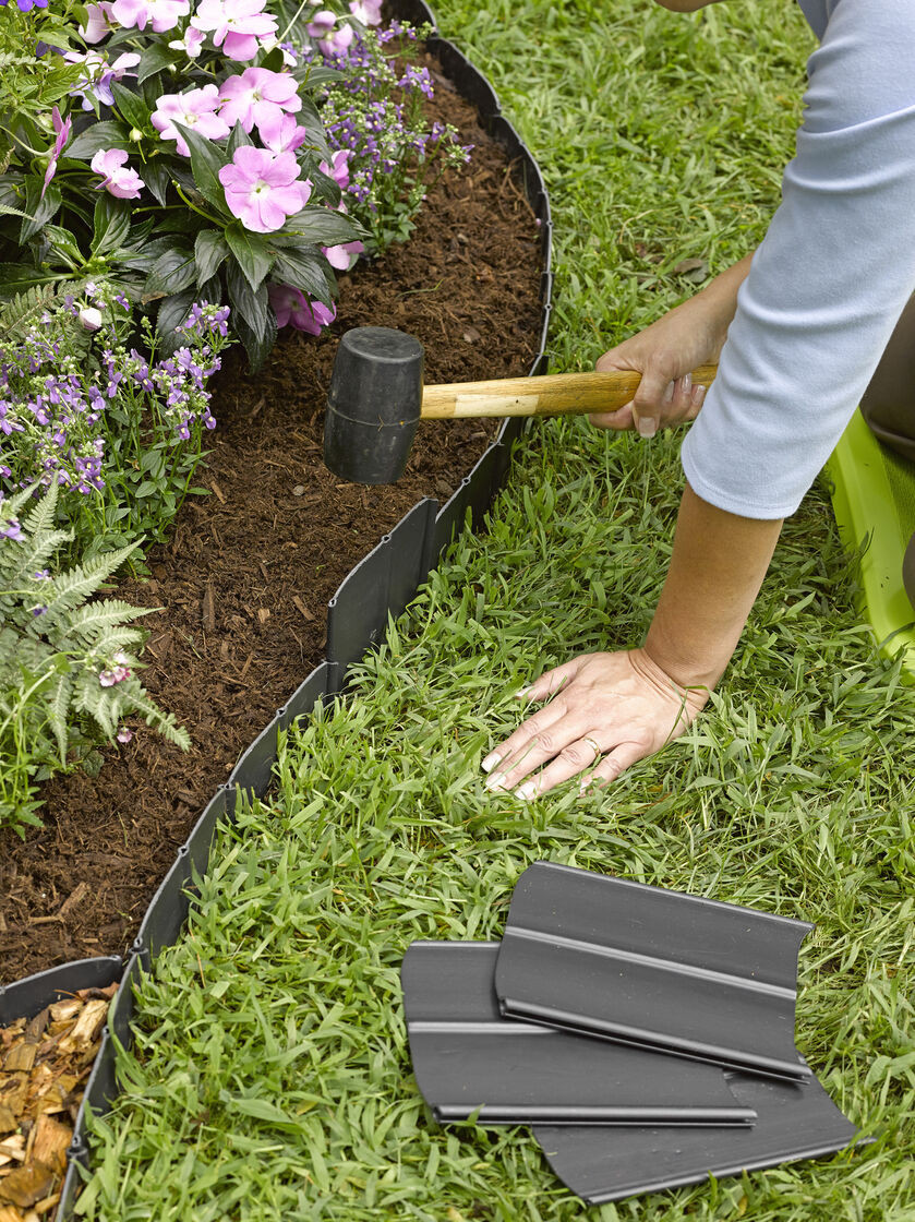 Plastic Landscape Edging
 Pound In Plastic Landscape Edging Lawn Edging