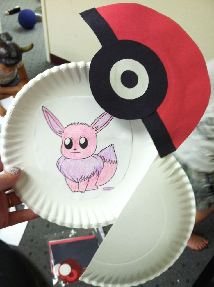 Pokemon Crafts For Kids
 Opening pokeballs made from paper plates and construction