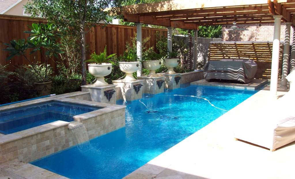 Pools For Small Backyard
 20 Amazing Small Backyard Designs with Swimming Pool