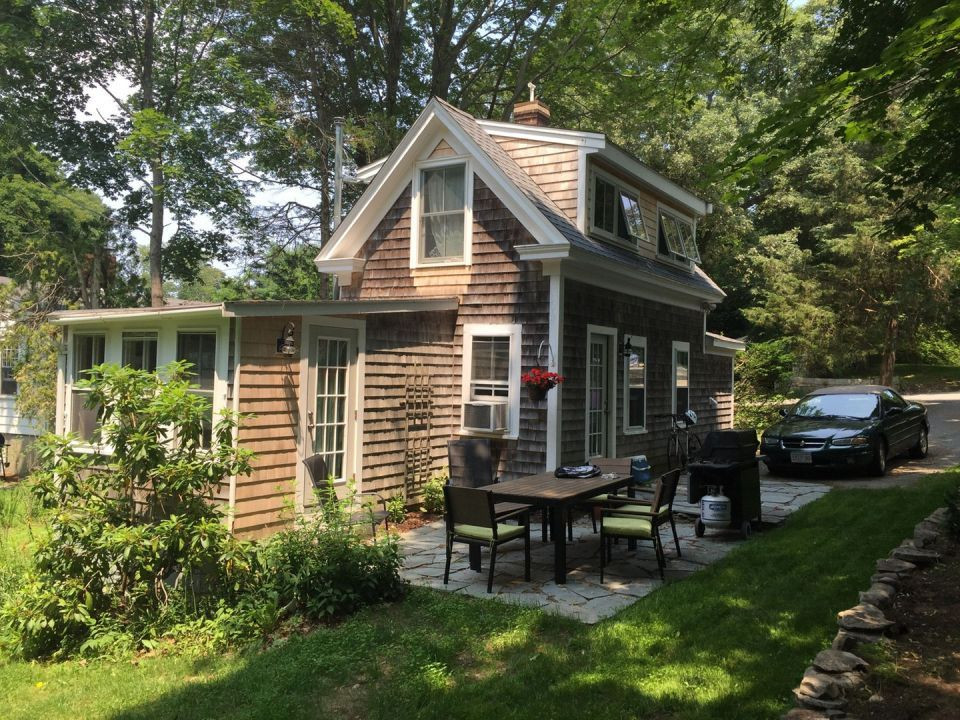 Prefab Backyard Cottages
 Prefab Backyard Guest House