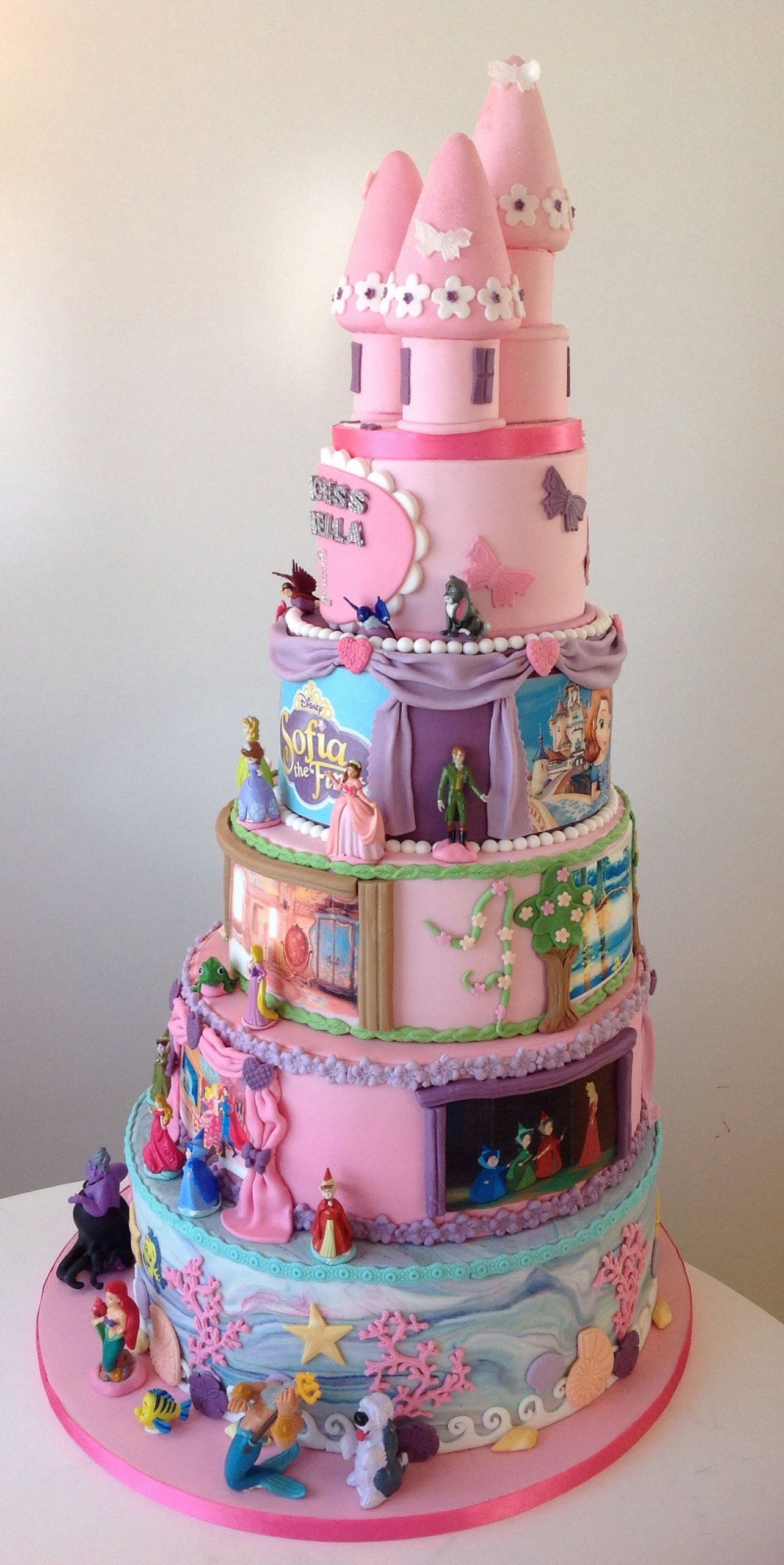 Princess 1st Birthday Cake
 Disney Princess 1St Birthday Cake CakeCentral