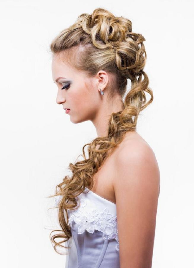 Prom Hairstyle For Curly Hair
 Curly Prom Hairstyles