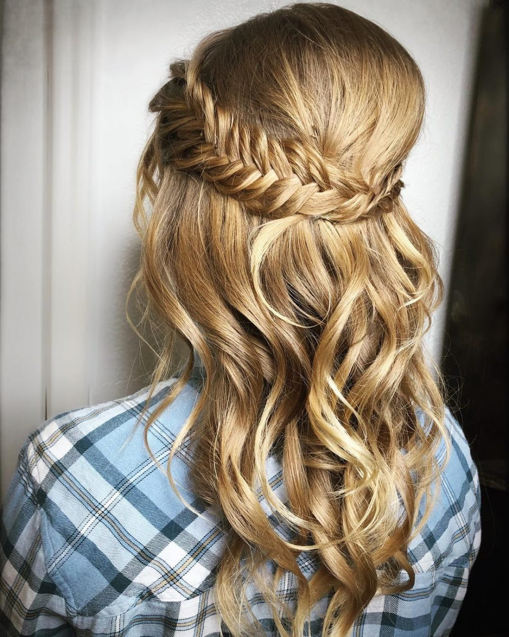 Prom Half Up Half Down Hairstyles
 27 Prettiest Half Up Half Down Prom Hairstyles for 2020