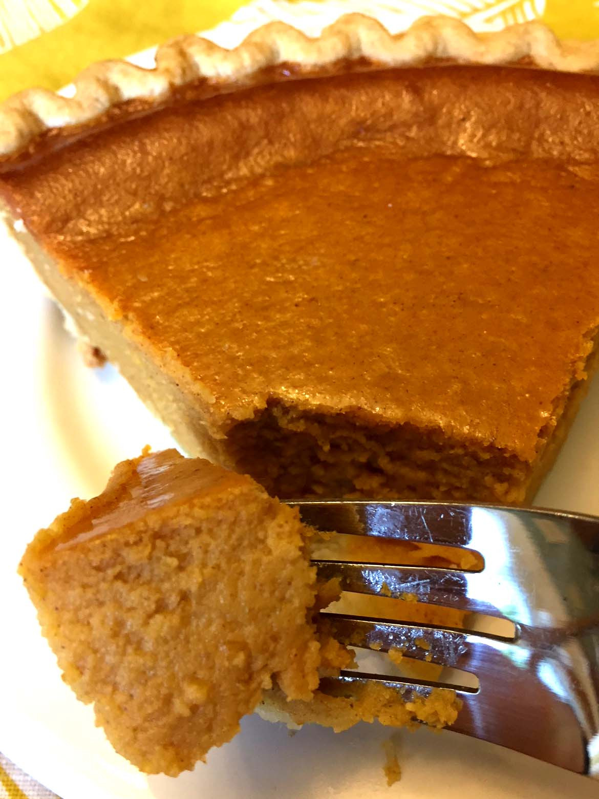 Pumpkin Pie Recipe With Sweetened Condensed Milk
 Easy Pumpkin Pie Recipe With Sweetened Condensed Milk