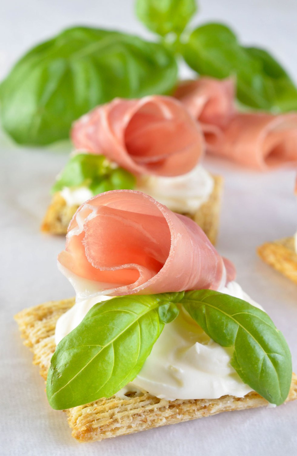 Quick And Easy Appetizers Recipe
 Easy Snack Recipe with Prosciutto Basil & Mascarpone