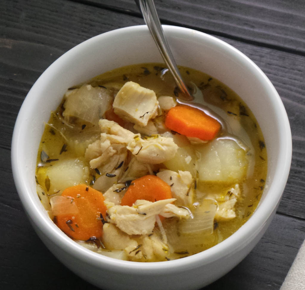 Quick And Easy Chicken Soup
 Low carb Quick & Easy Chicken Ve able Soup Recipe