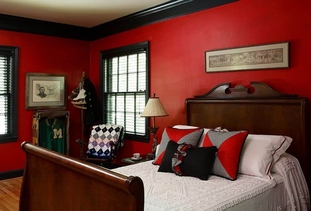Red Walls Bedroom
 Bold Red Bedroom Color
