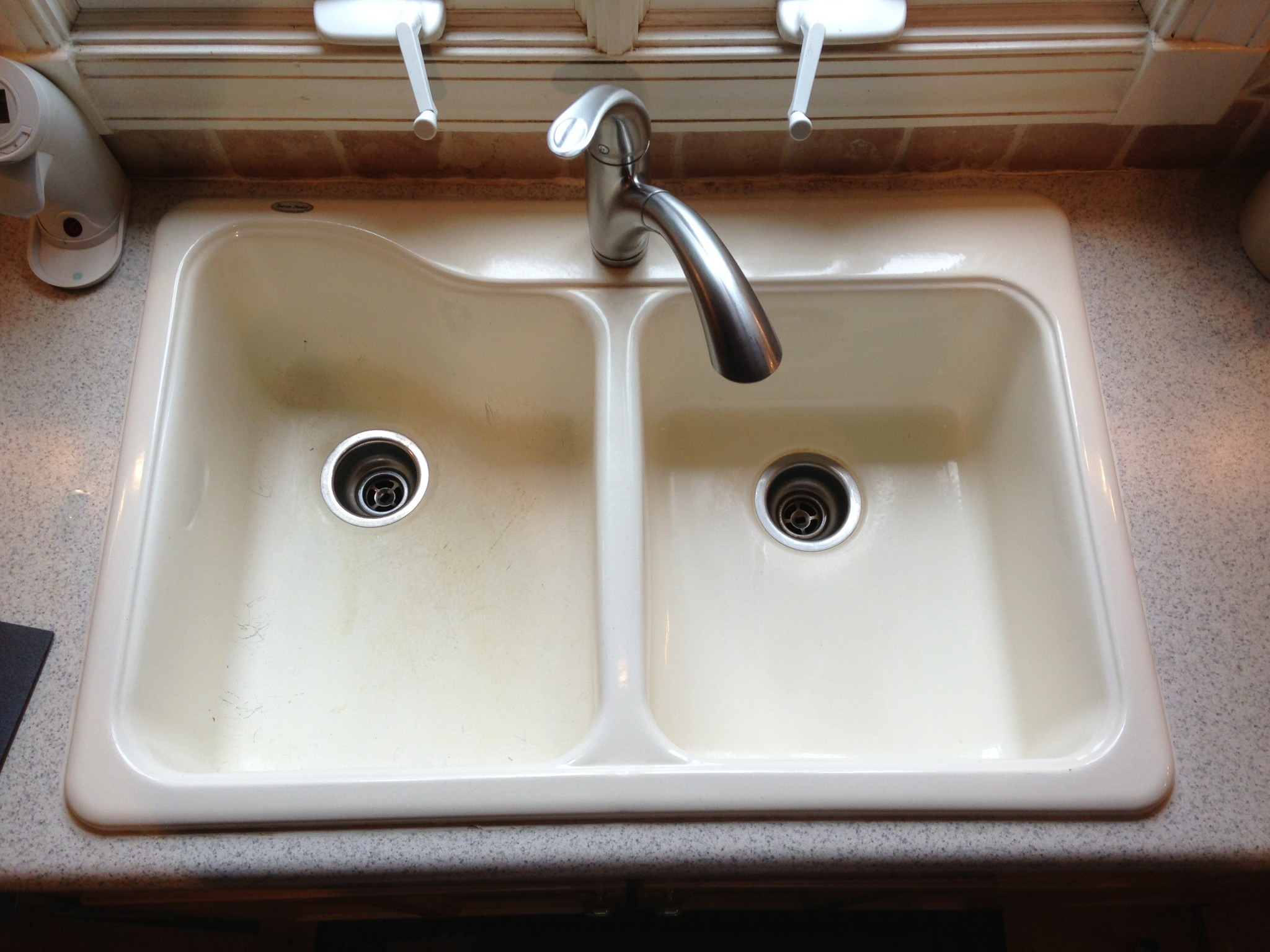 Refinishing Bathroom Sinks
 Sink and Vanity Reglazing Raleigh NC