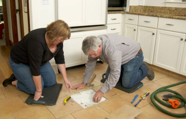 Replacing Kitchen Floor Tile
 How to Replace a Cracked Floor Tile