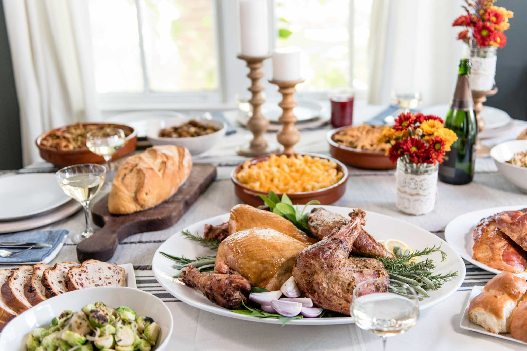 Restaurant Thanksgiving Dinner
 Don t feel like cooking Order Thanksgiving dinner from