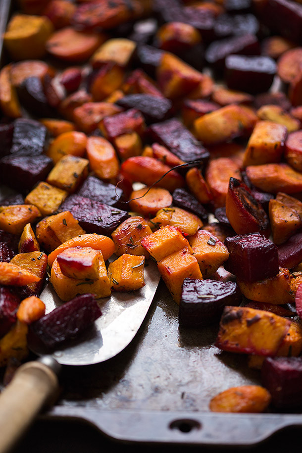 Roasted Root Vegetables
 Roasted Root Ve ables