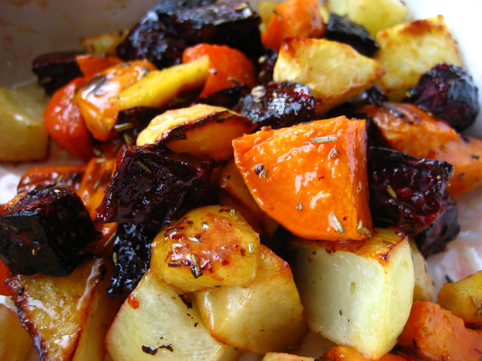 Roasted Root Vegetables
 SoulfoodQueen Roasted Root Ve ables with Orange