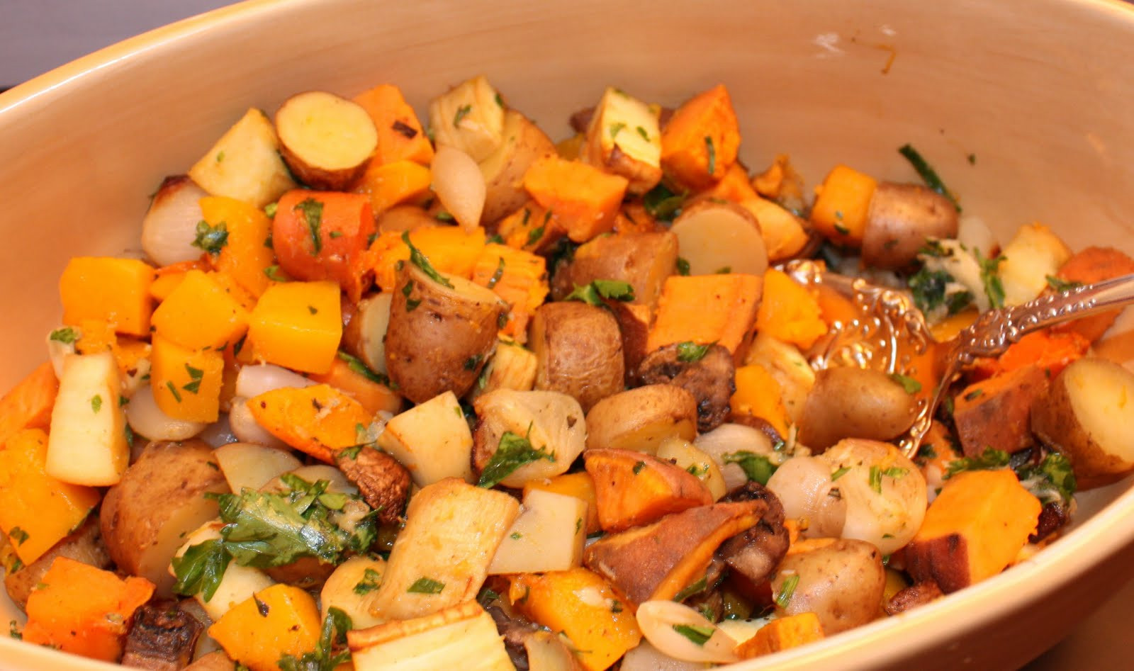 Roasted Root Vegetables
 soulful college girl Roasted Root Ve ables