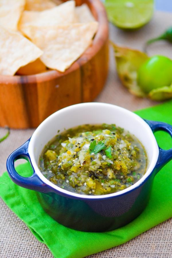 Roasted Tomatillo Salsa Recipe
 Fire Roasted Tomatillo Salsa My other Chipotle Mexican