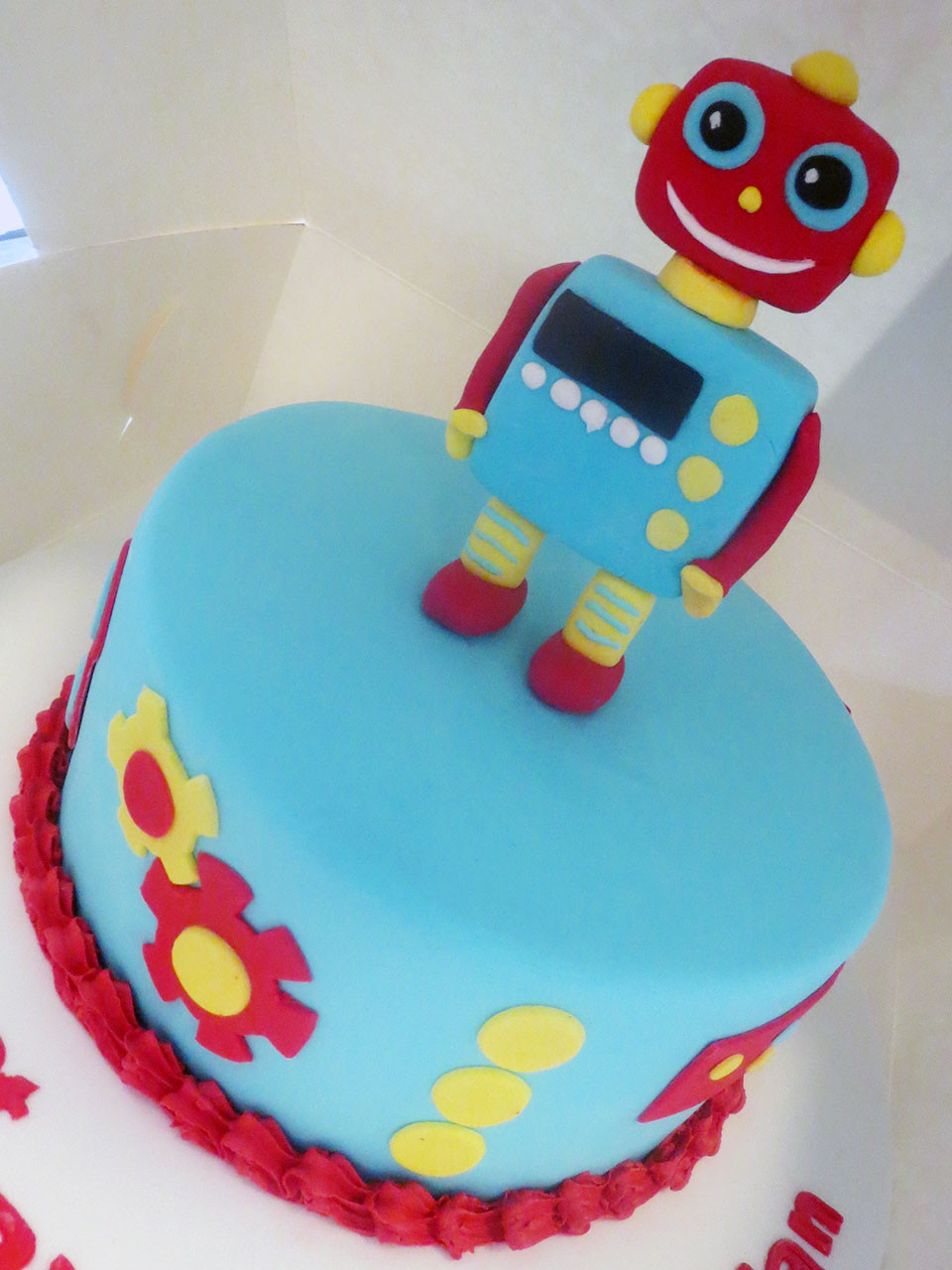 Robot Birthday Cake
 Robot birthday cake Three Sweeties