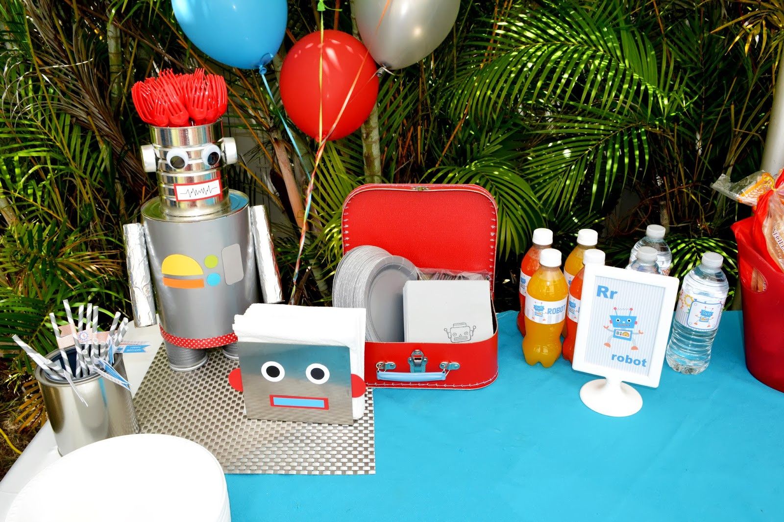 Robot Birthday Party
 Partylicious Events PR Birthdays Robot Party